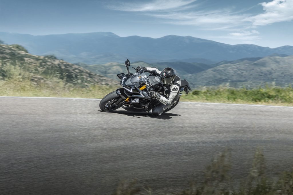 CFMOTO 750SR-S